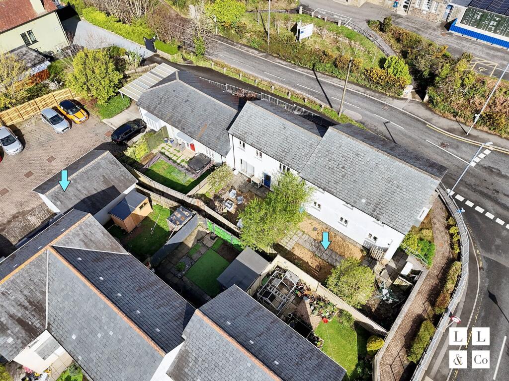 Garage and garden aerial