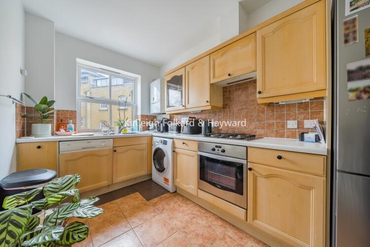 33627488-0dc0-4d9...