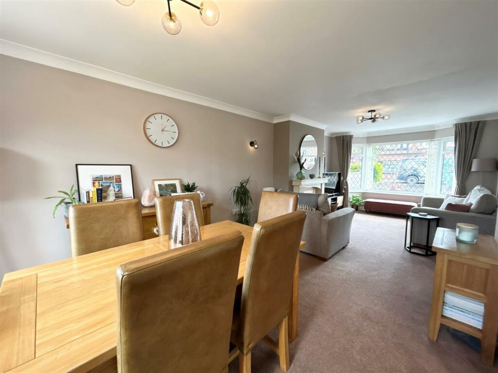 Dining living room.jpg