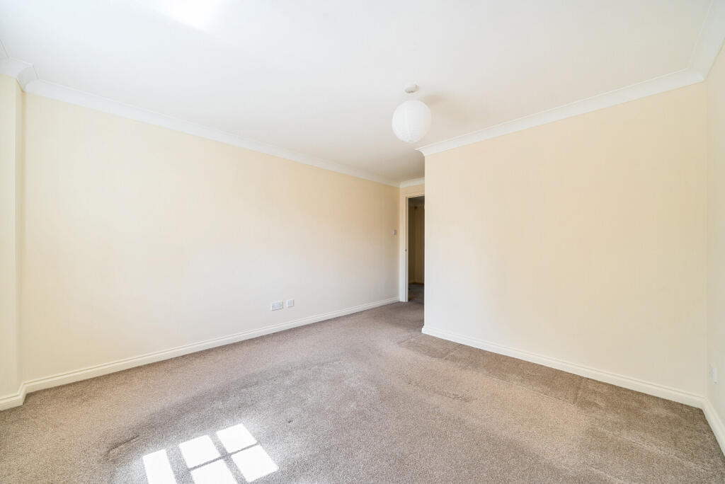 16-681b458203354-...