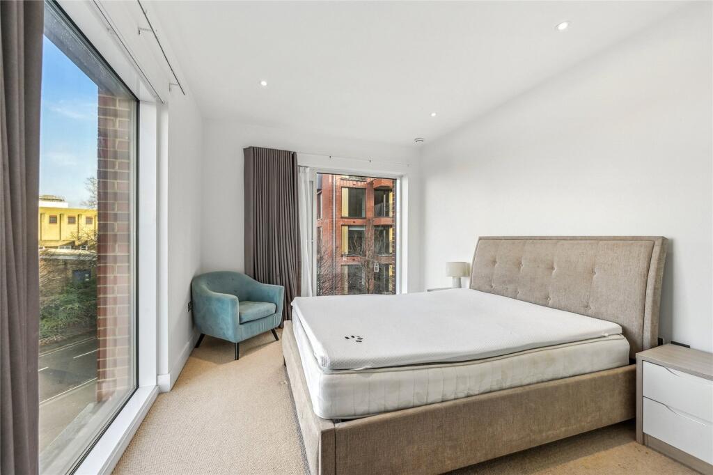 Principal Bedroom