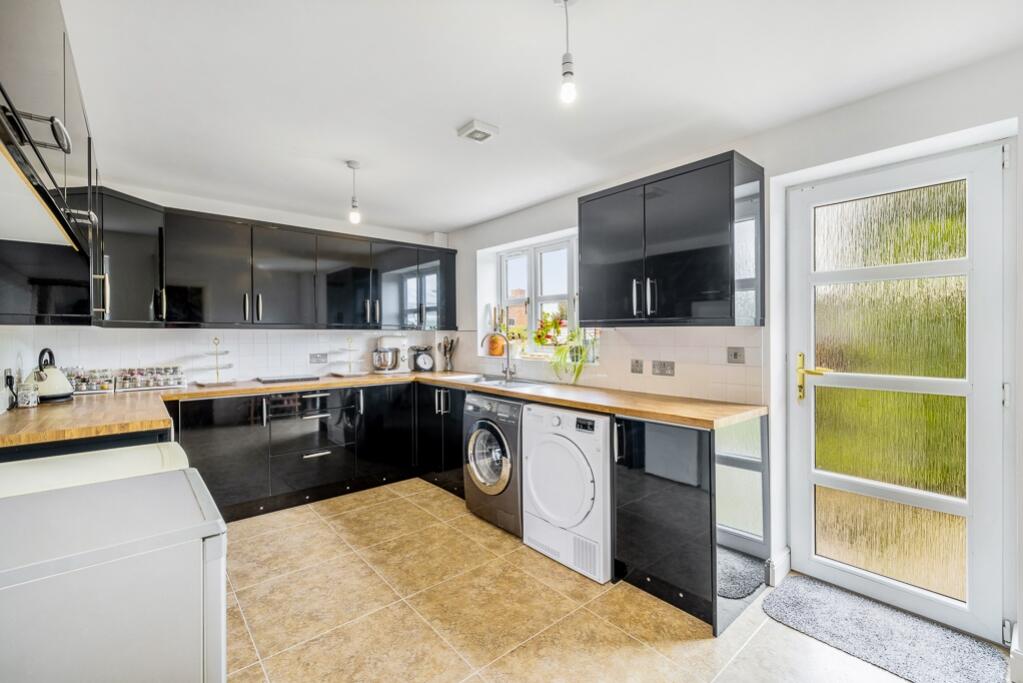 1 Ash Close (Dunham-On-Trent)-26