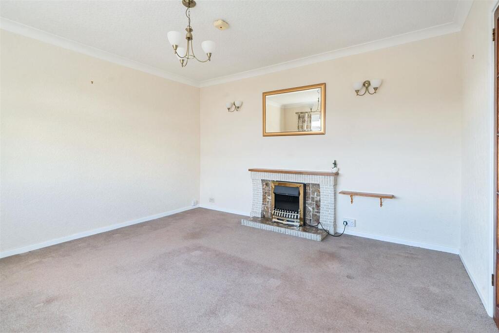 BEDROOM 1 LEFT (or Reception 2)