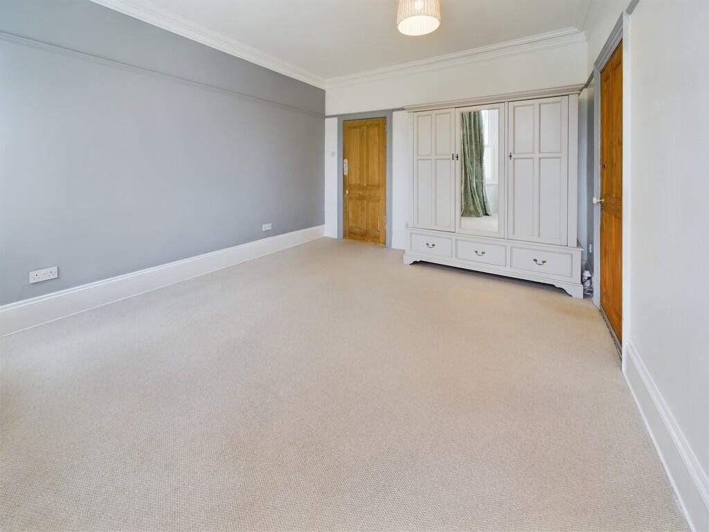 CAM02089G0-PR0387...