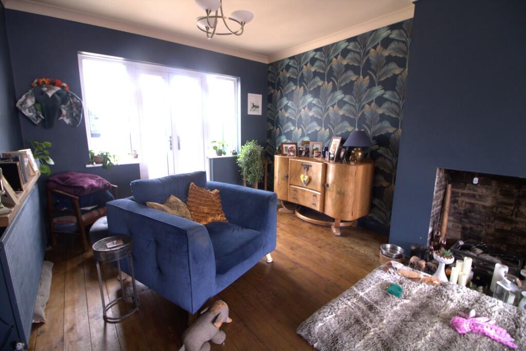 Lounge 1