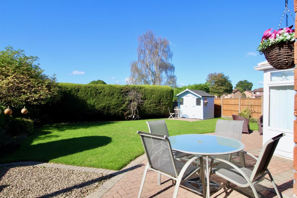 West Facing Rear Garden