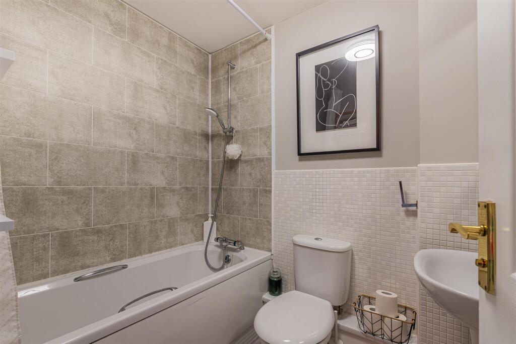 Brynheulog 205-6.jpg