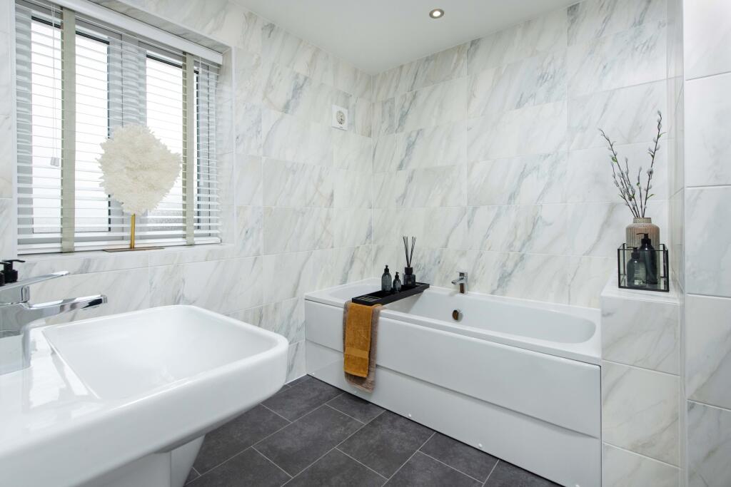 DWH EM Romans Quarter Lichfield Bathroom