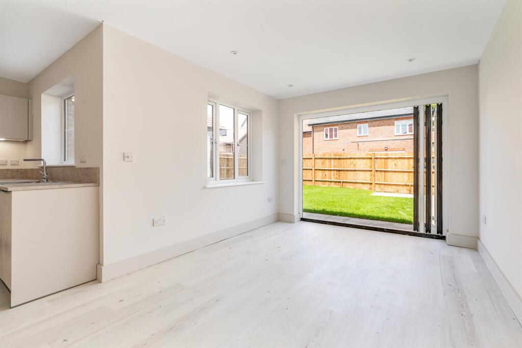 3 Eyebright Lane Final-13.jpg