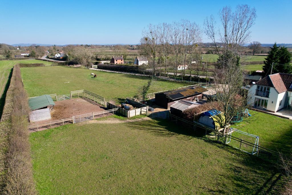 Barn Cottage, land &amp; stables