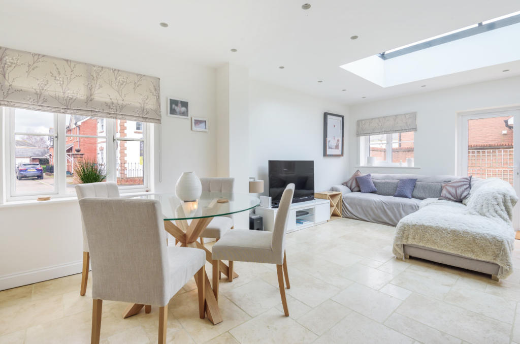 Dining/Family Room