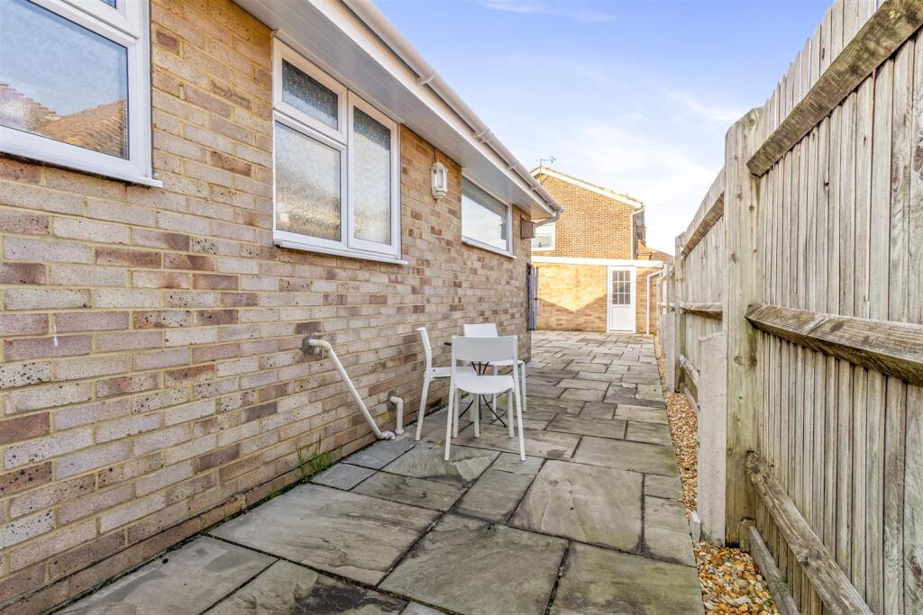 White Gables, Franklin Rd-017.JPG