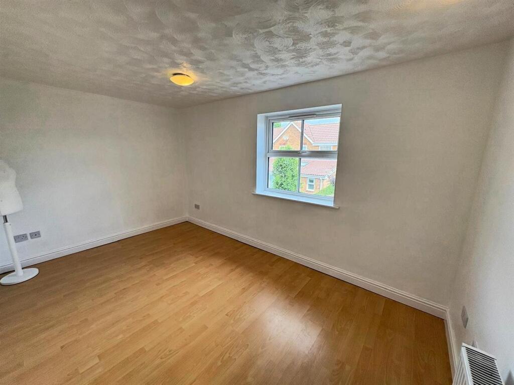 bed4.JPG