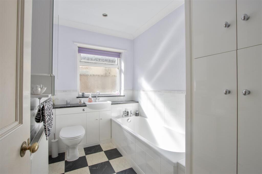 Ground Floor Bathroom