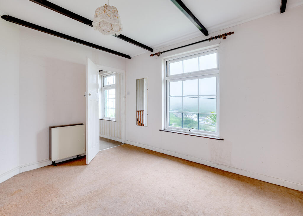 66715dd9a3f42_Sunnybank-3