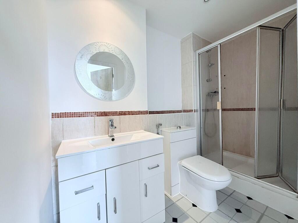 Flat 9 Bell House...