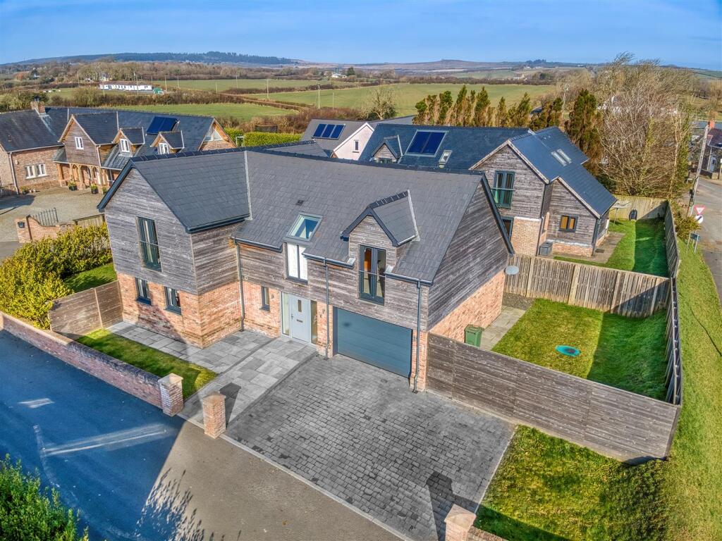 DJI_0374_HDR-DeNoiseAI-clear.jpg