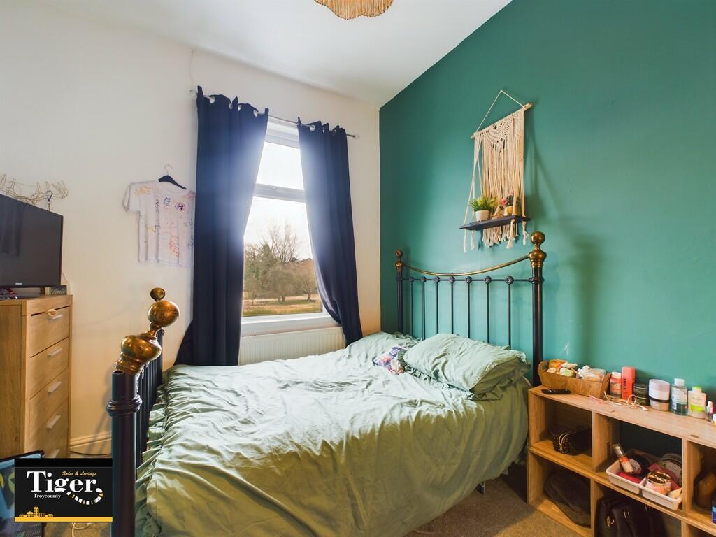 CAM02176G0-PR0176...