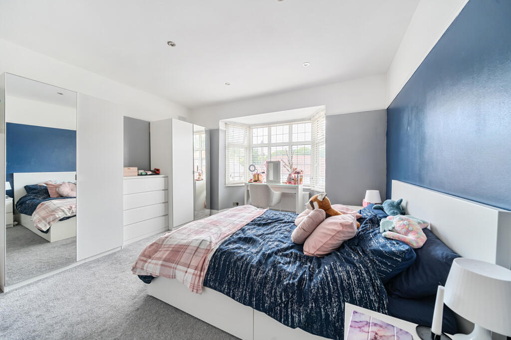 1336592-11-689dbc...