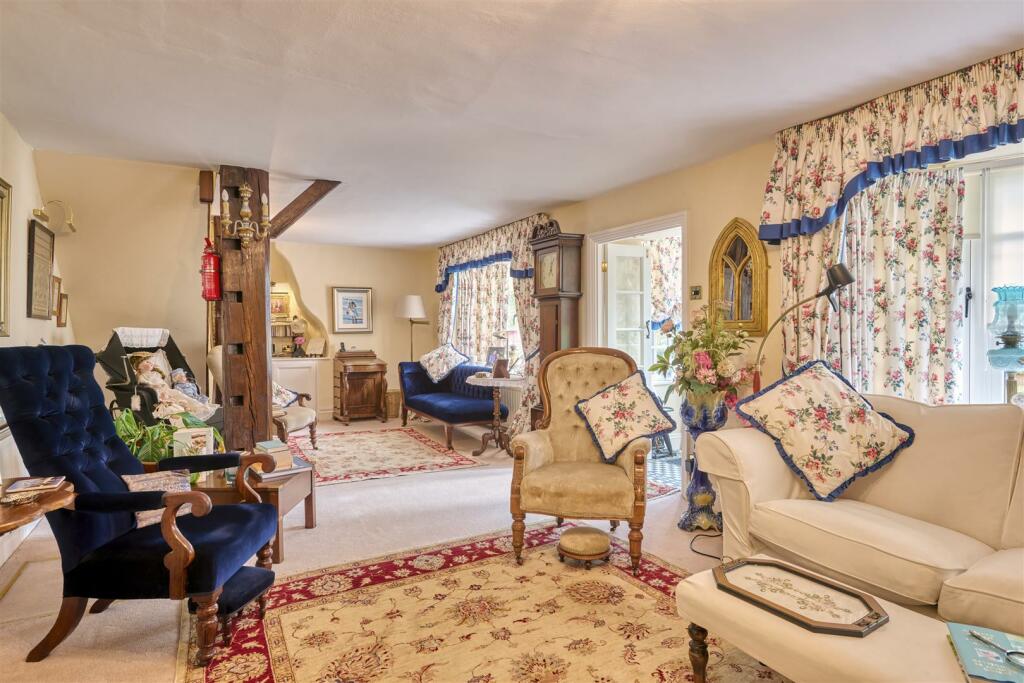 70 Glapthorn Rd Oundle-10.jpg