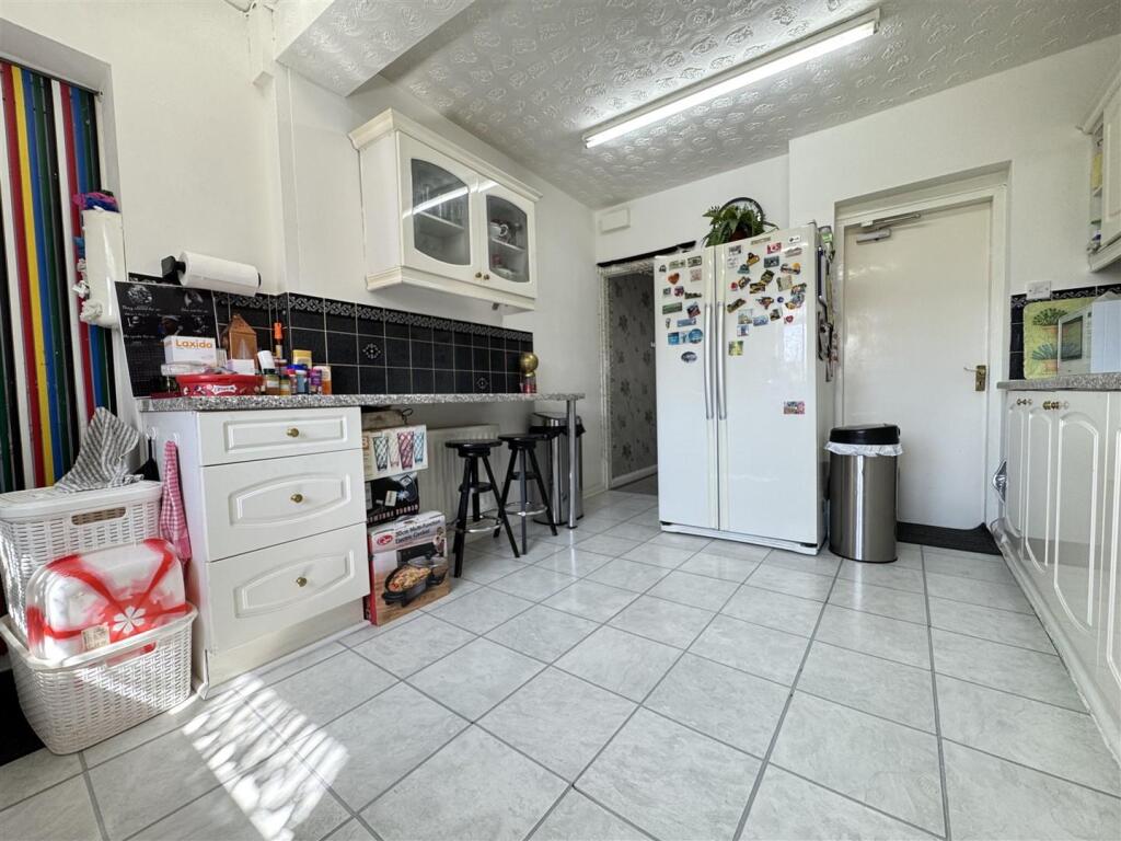 IMG_0350 (Large).JPG