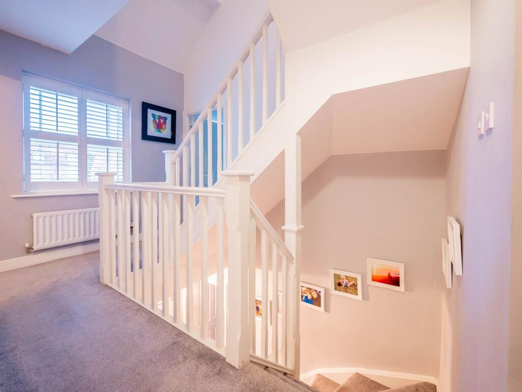 1st Floor Landing