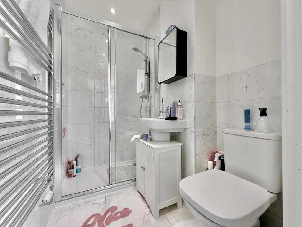 Bathroom 2
