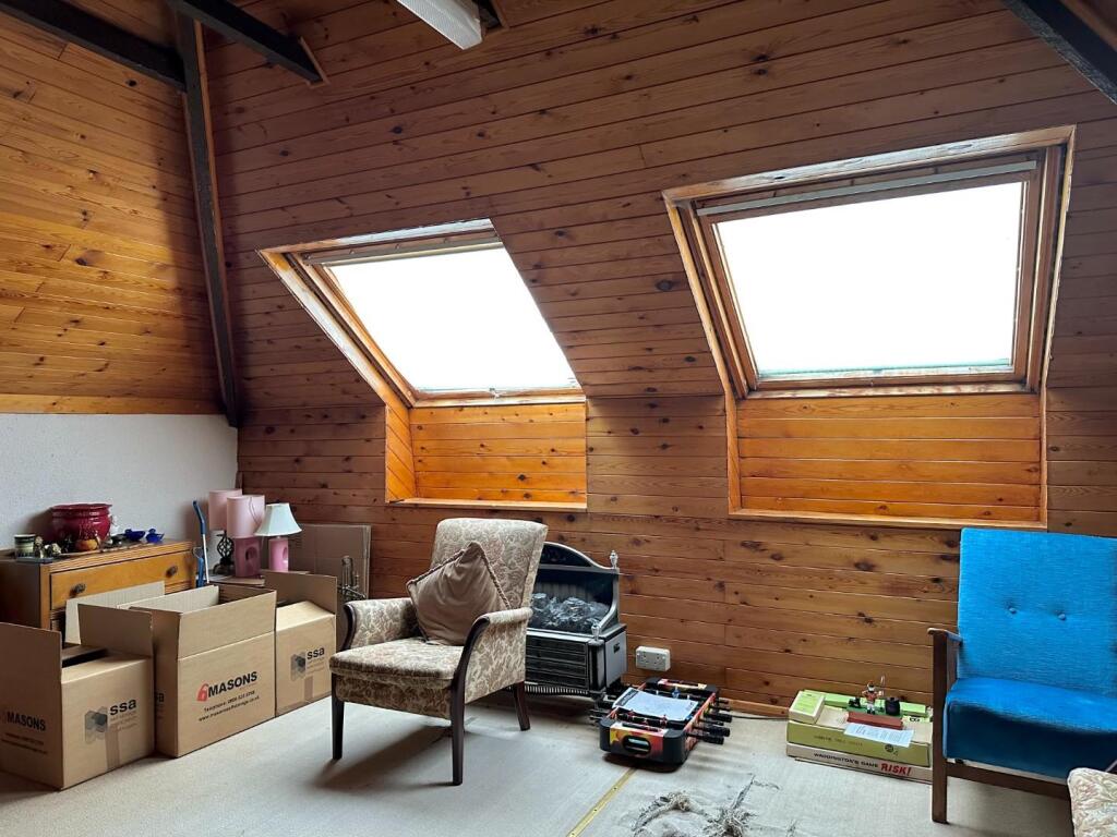 Loft Room/Bedroom 4