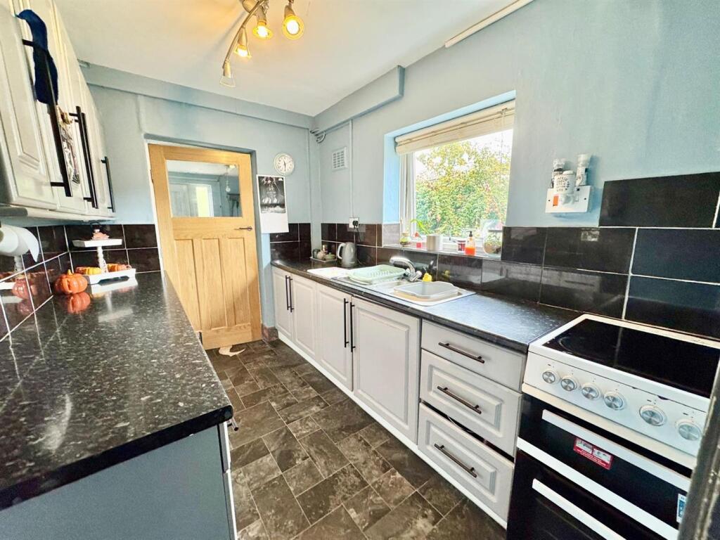 PHOTO-2025-09-03-07-19-38 (12).jpg