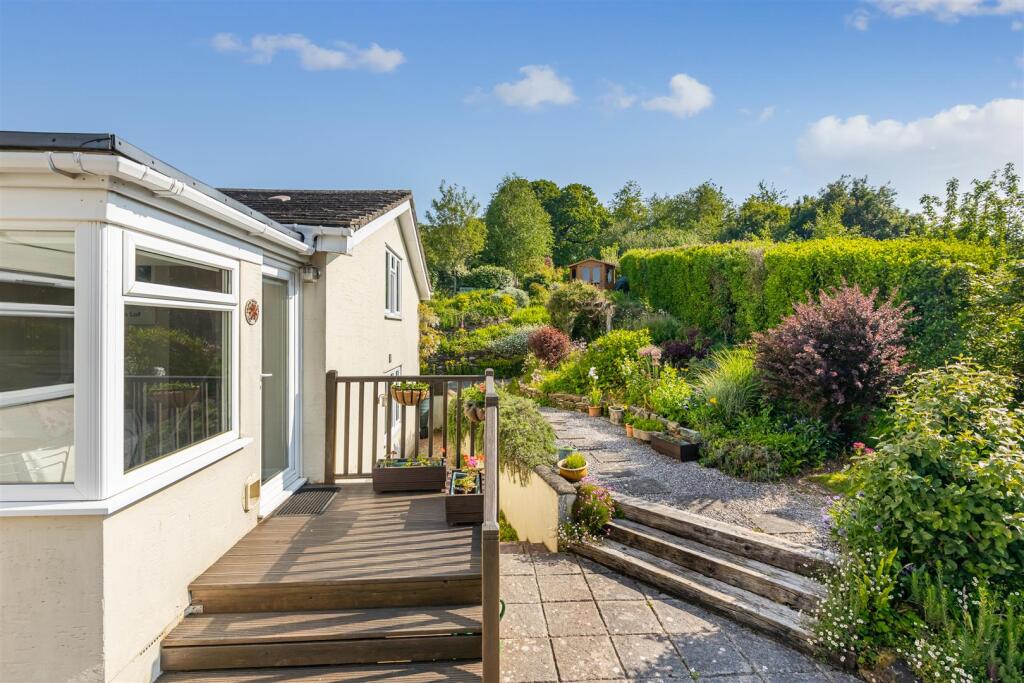 A04 - Ashprington Externals, Greys - 240521.jpg