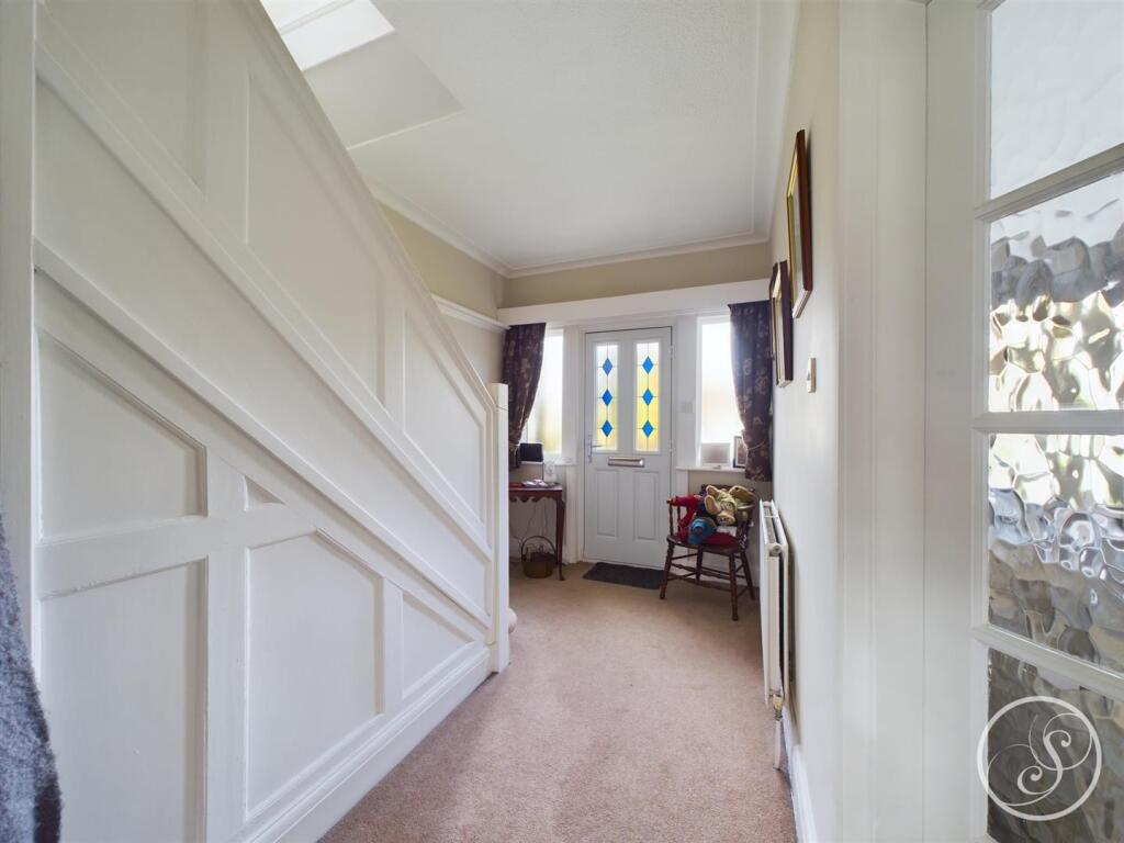ENTRANCE HALLWAY