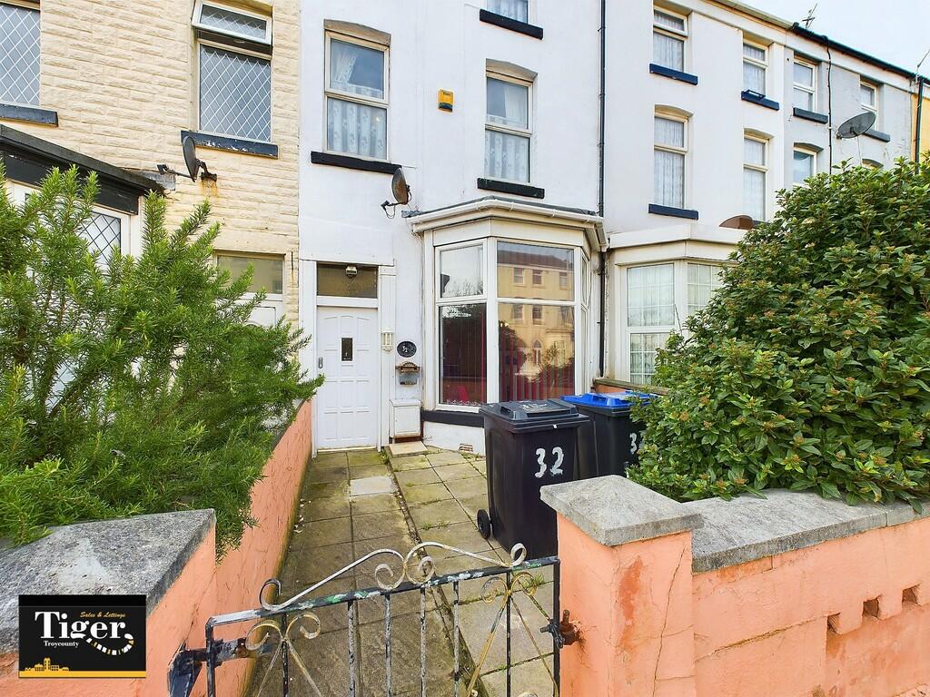 CAM03440G0-PR0185...