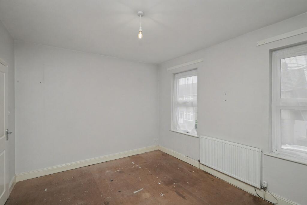 134 Colegrave Road, London E15 1EA