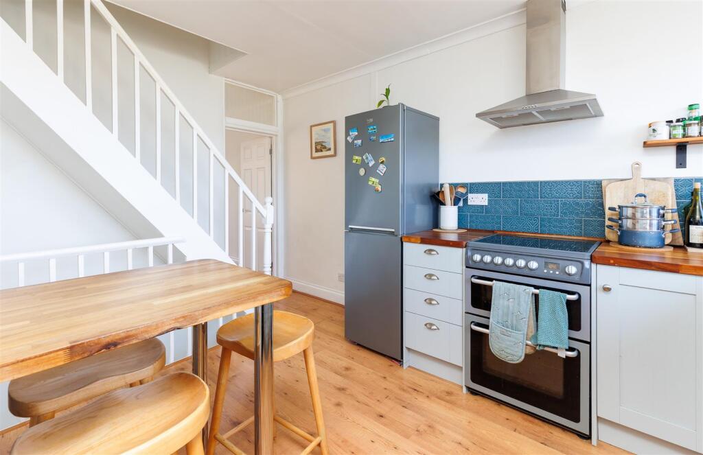 Kitchen 1-3