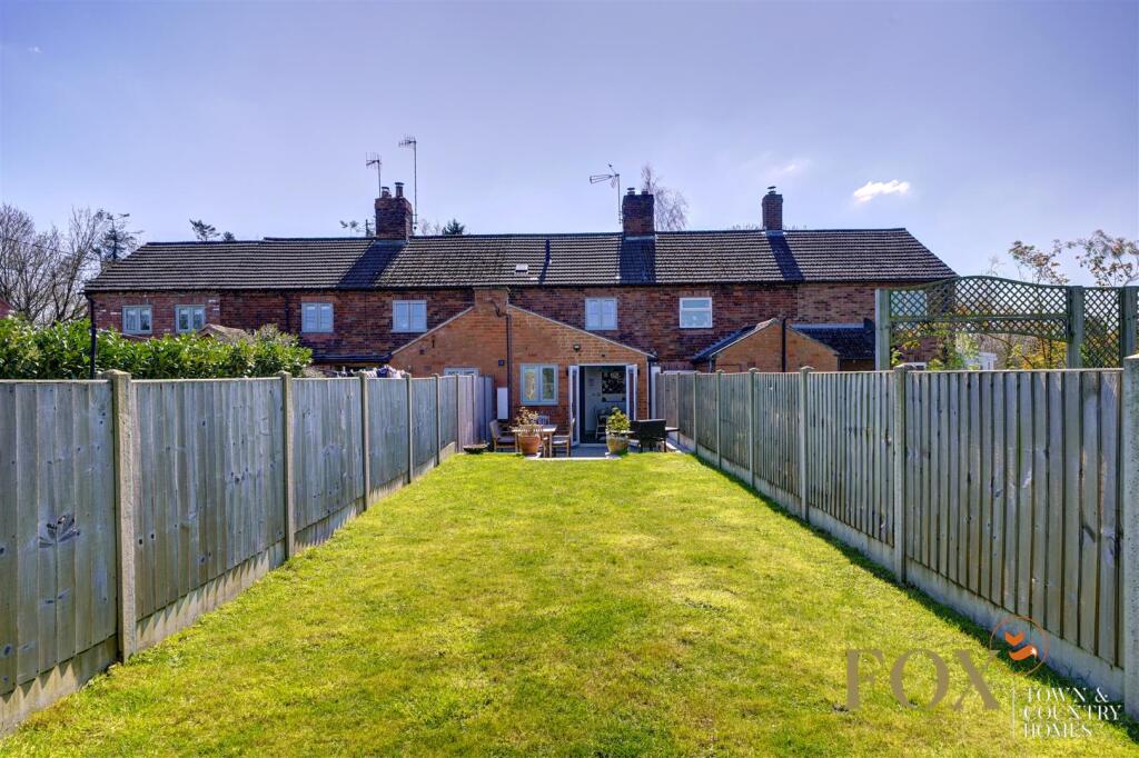 13 Rushford Cottage (29).jpg