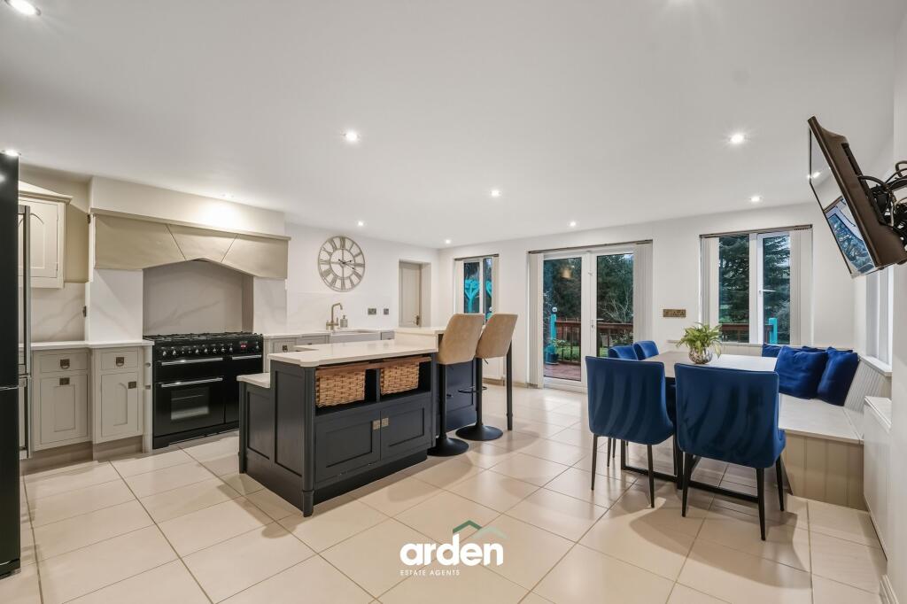 Alcester Road, Burcot, B60