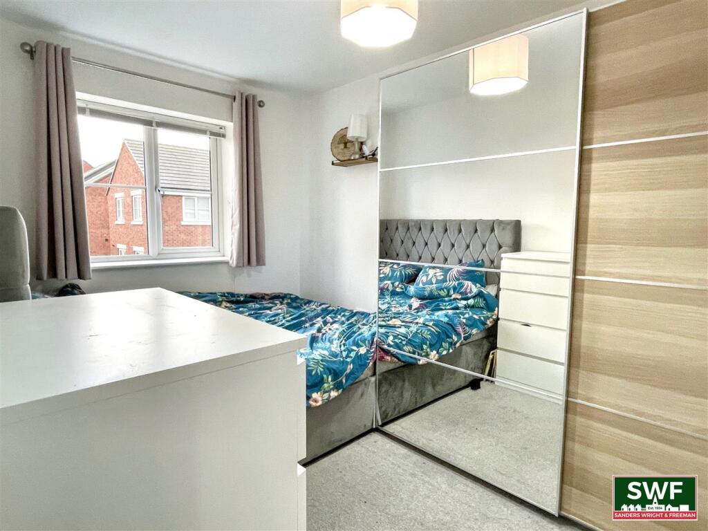 Bedroom1.jpg
