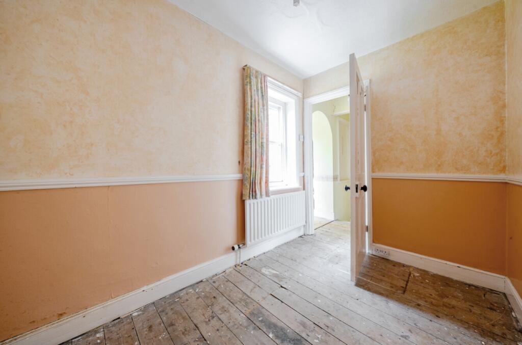 1317727-28-68669b5fb00e0