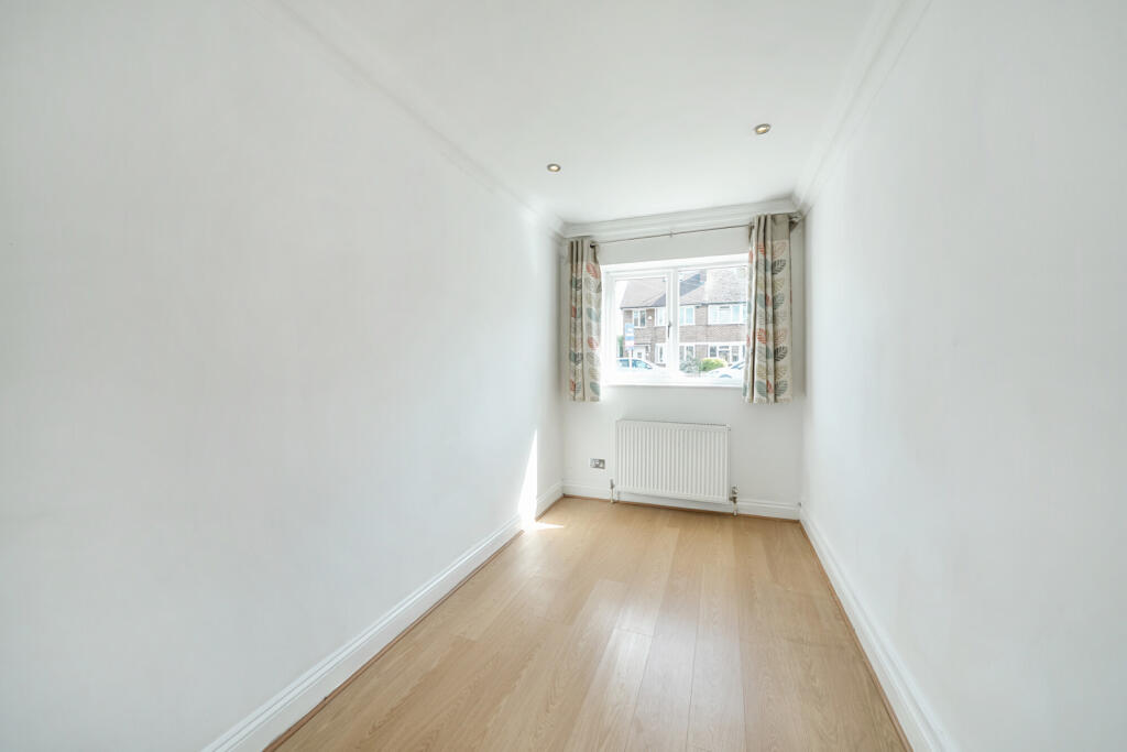 1301974-9-683d726...