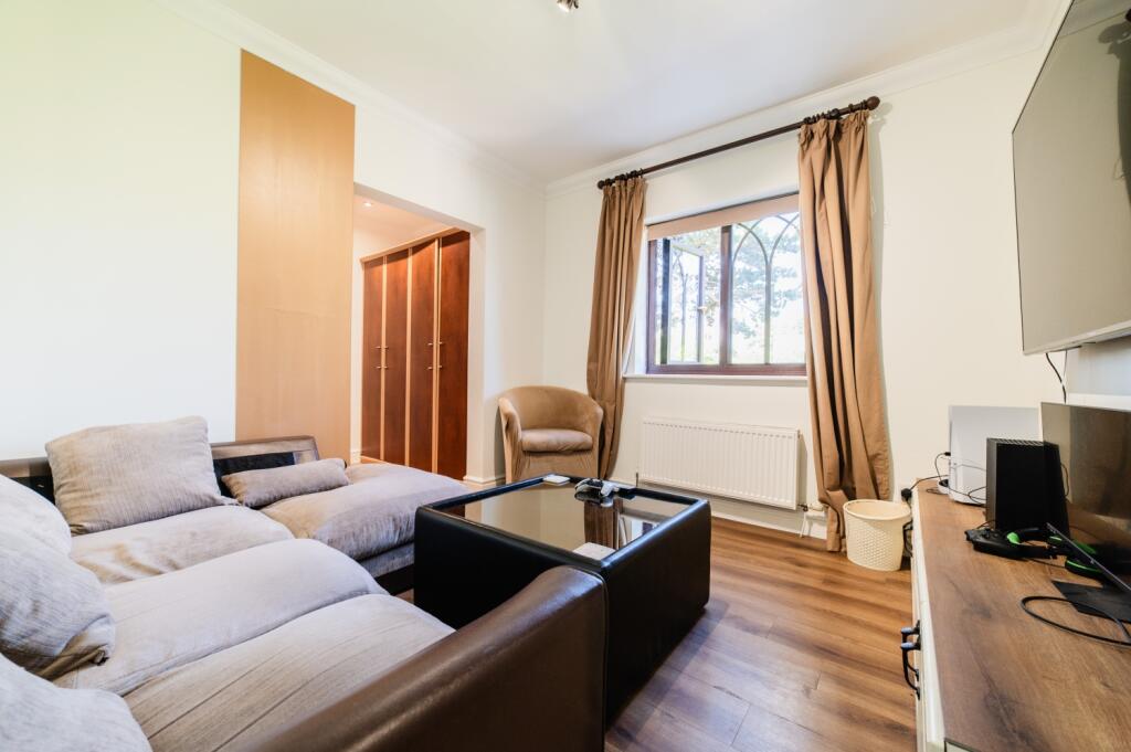 Award-winning Media team on EVERY Listing_18