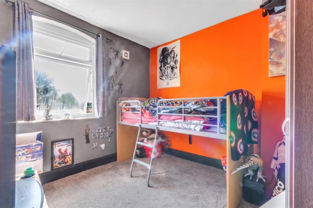 Bedroom Three bl.jpg