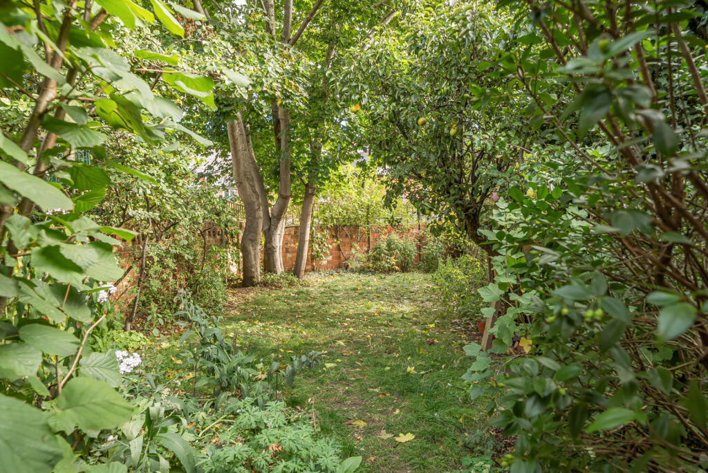 1358700-23-68d26d...