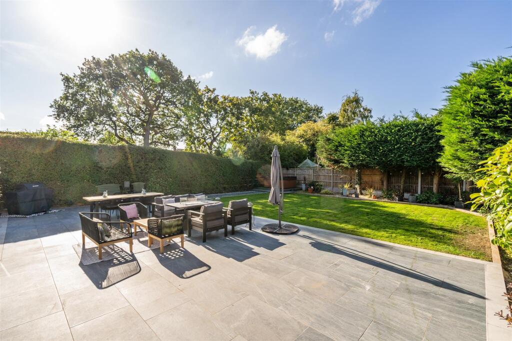 127 Dingle lane_6.jpg