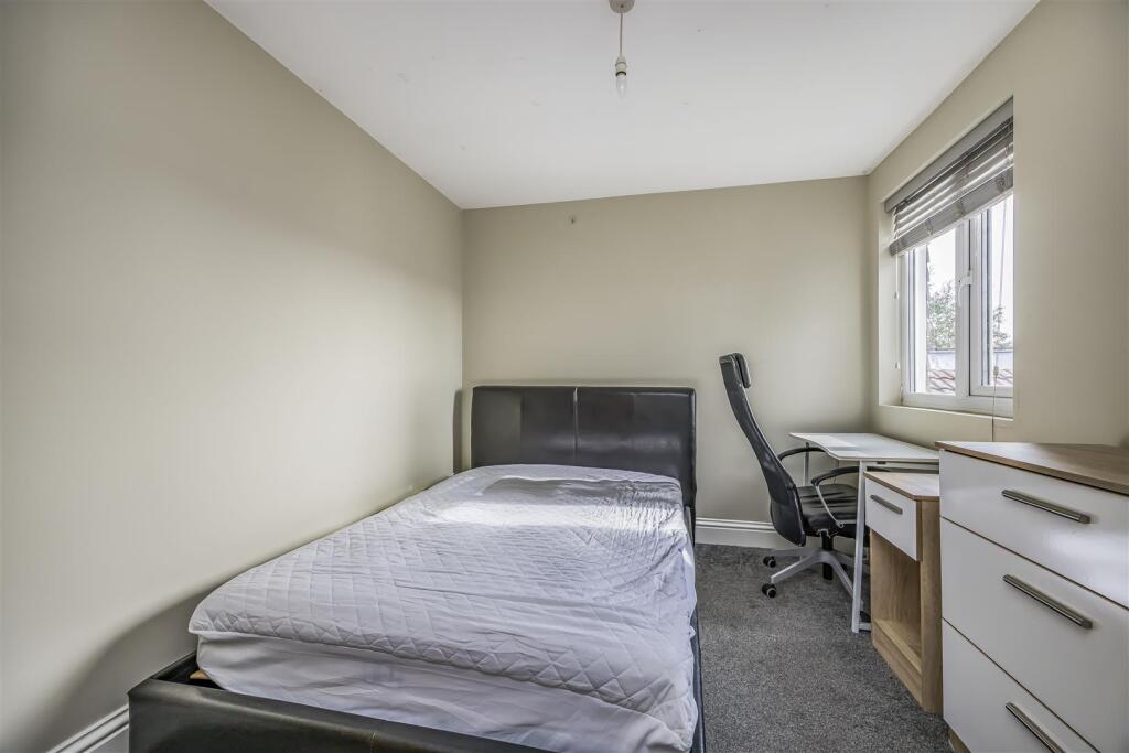 184 Fawcett Road, Southsea-PorticoMarketing-Nexa-0