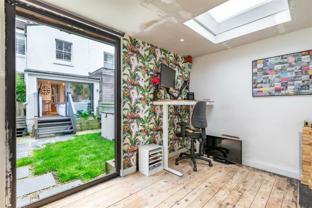 Garden Room