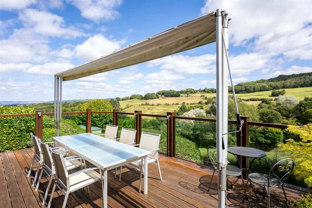 29 - Brecon House - GL53 9NE - Web.jpg