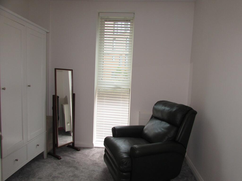 Photograph 10