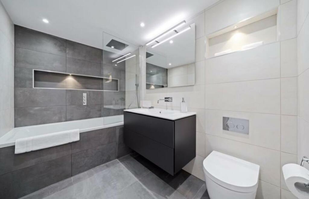 o_1h5s0nogv1rdk87ui0h1kcb1igv8.JPG