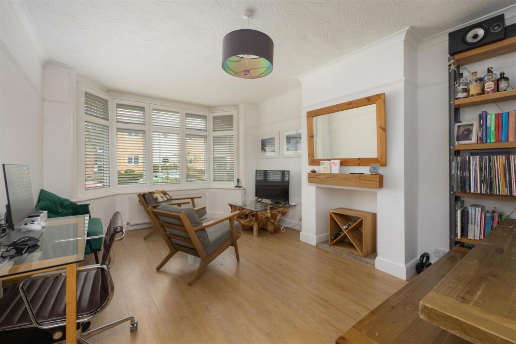 The Bridge Approach, Whitstable