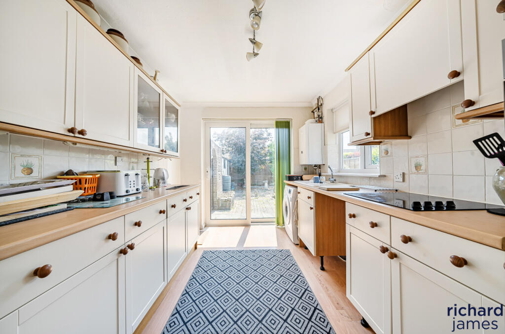 8852eb63204b405a95729780d6430a16